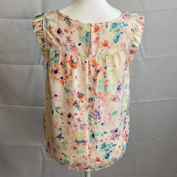 Lauren Conrad flutter sleeve top - Picture 3 of 5